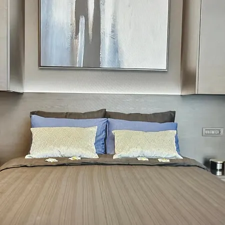 Апартаменты Skyline Views