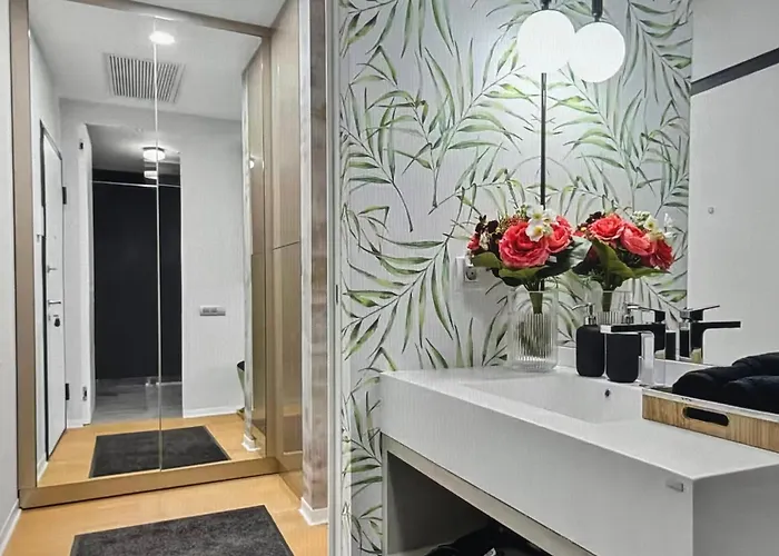 Skyline Views Апартаменты