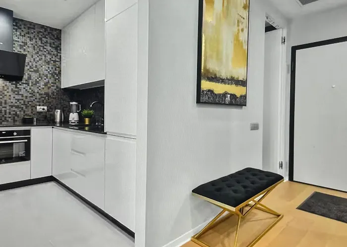 Skyline Views Apartman Bukarest
